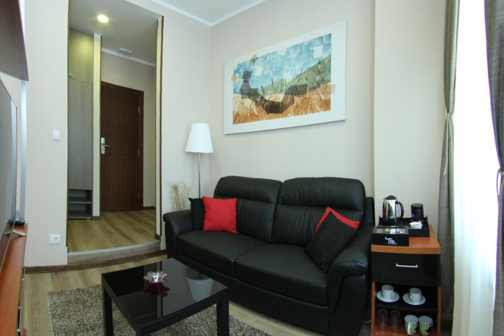 Gala Luxury Suites Белград Номер фото